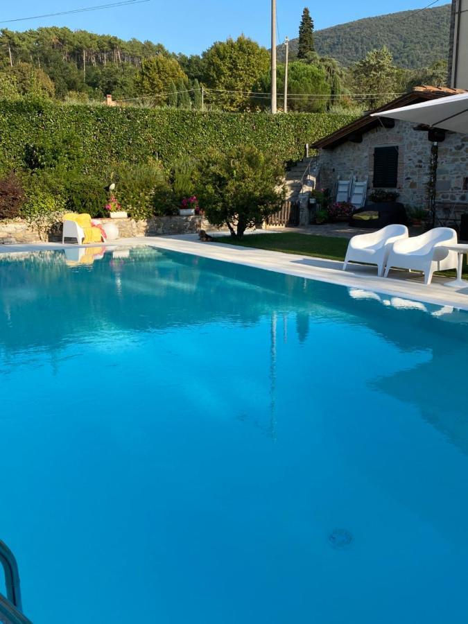 فيلا Casa Pietra Del Sole لوكا المظهر الخارجي الصورة