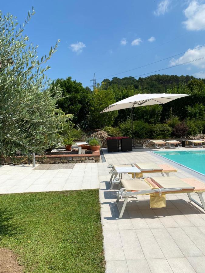 فيلا Casa Pietra Del Sole لوكا المظهر الخارجي الصورة