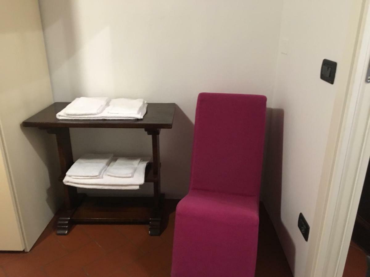 فيلا Casa Pietra Del Sole لوكا المظهر الخارجي الصورة